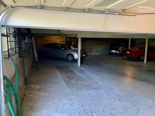 Building Photo - 1 bedroom in San Francisco CA 94114