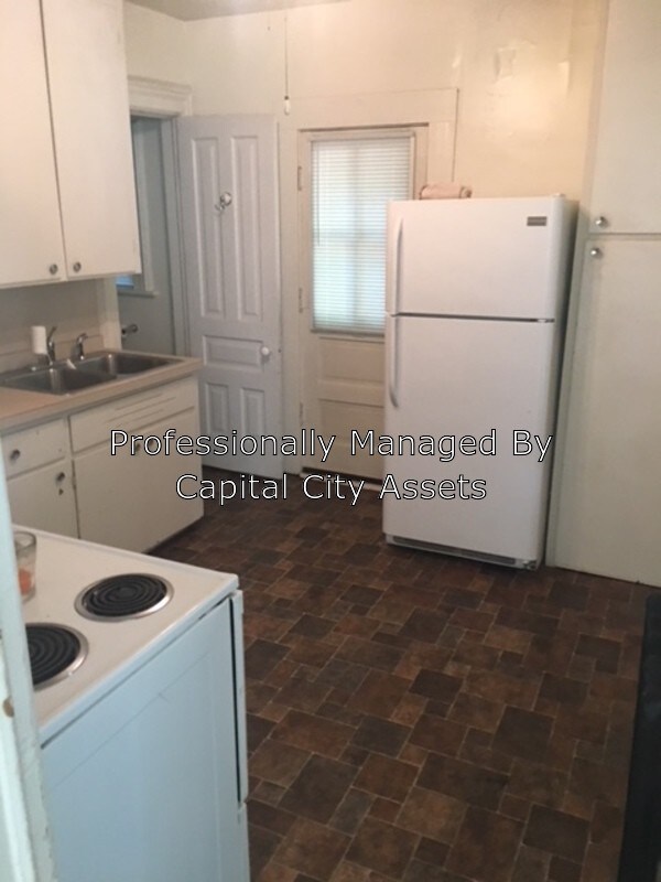 Foto del edificio - 300 E Oakland Ave