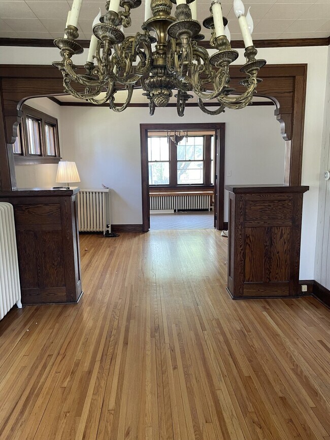 Foto del edificio - 1077 Earl St