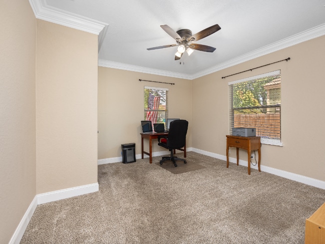 Photo - 1826 W French Pl House