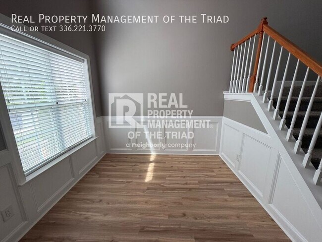 Foto del edificio - 4994 Wyngate Village Dr