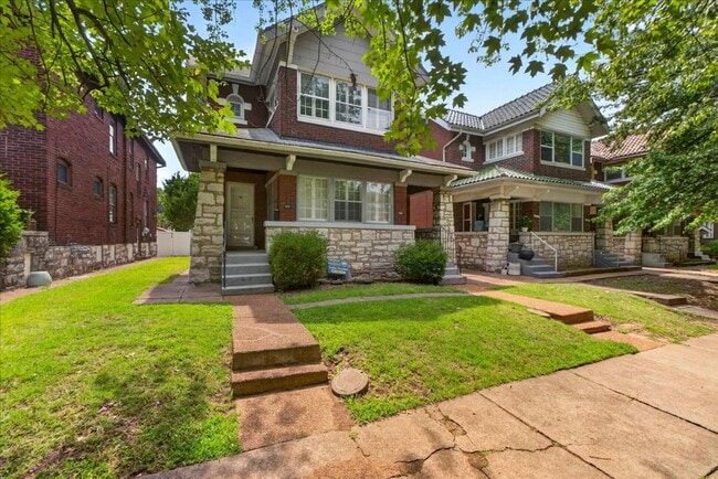 Foto del edificio - 5252 Bancroft Ave