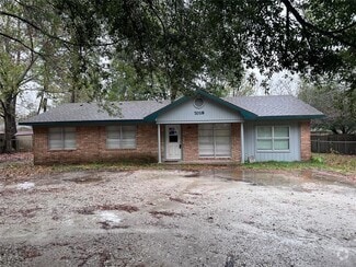 Building Photo - 7018 State Hwy 75 S
