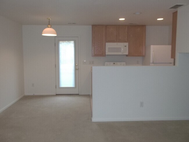 Foto del edificio - 6808 Colony Hills Ln