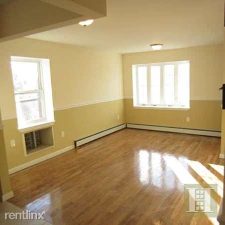 Building Photo - 970 Fox St