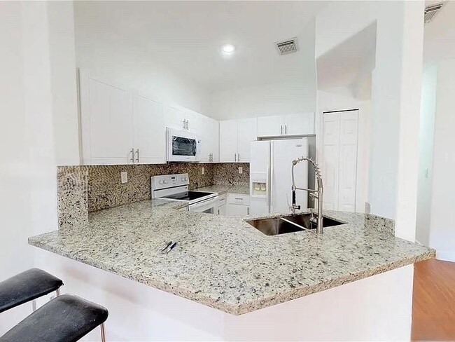Photo - 7772 Northwest 114th Path, Doral, FL 33178 - 3 BR 2.5 BA townhouse