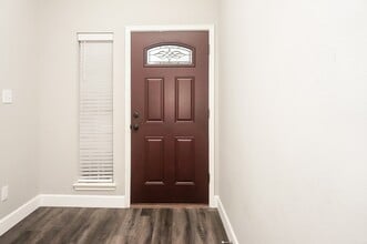 Building Photo - 19610 Vernier Woods Ln