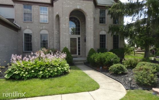 Building Photo - 47469 Putney Ct