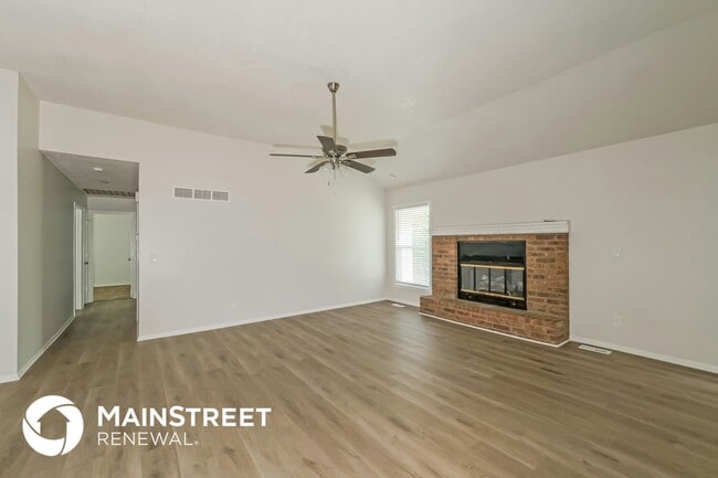 Building Photo - 11704 Bristol Ave