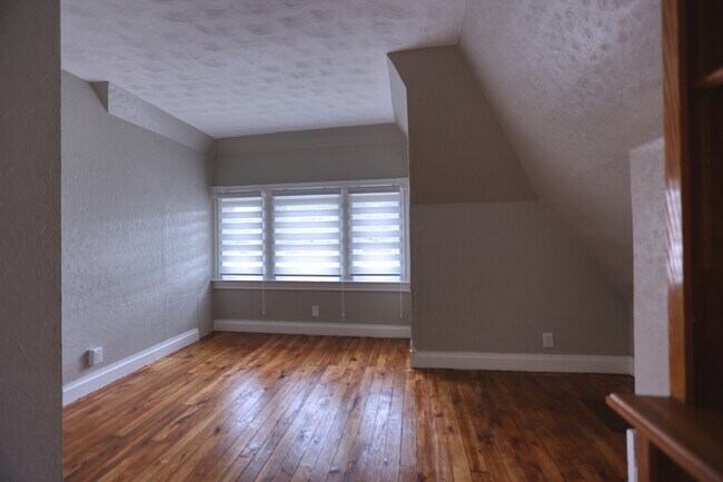 Foto del edificio - 604 Middle Ave