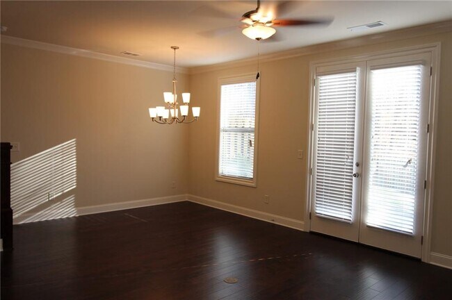 Foto del edificio - 3880 Glenview Club Ln