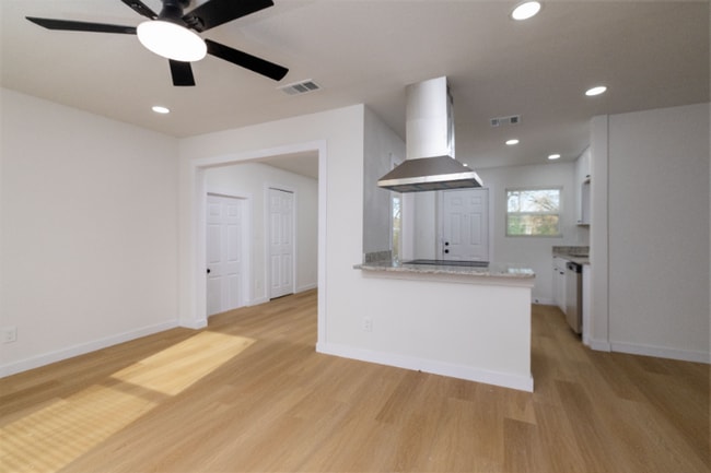 Building Photo - 3501 Canyon Ridge Ave