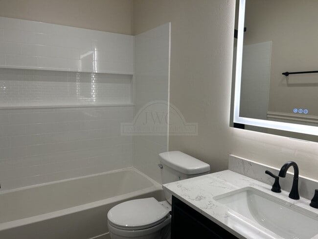 Foto del edificio - 2808 Cactus Dr