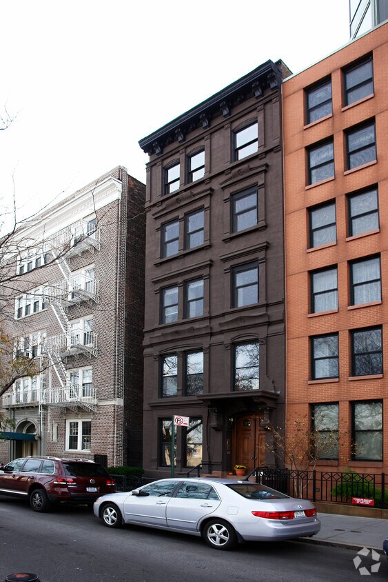 Foto principal - 91 Columbia Hts