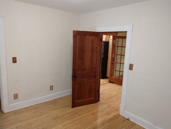 Foto del edificio - 214 N Brearly St