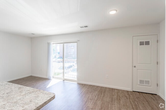 Interior Photo - Twin Coves