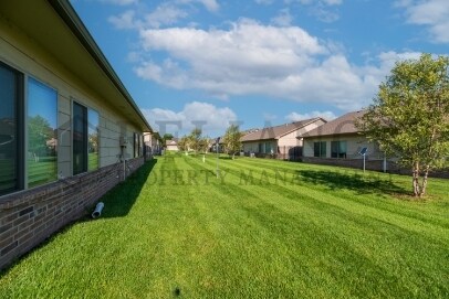 Foto del edificio - 13608 W Nantucket St