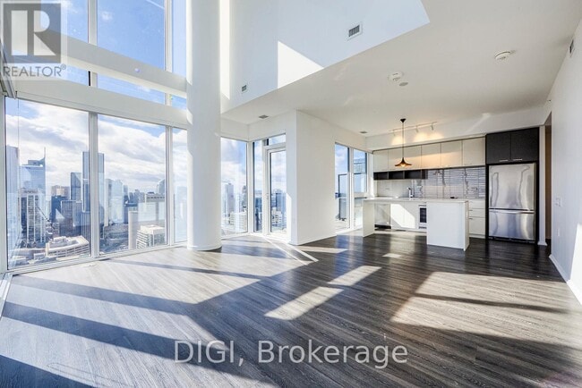 Building Photo - 55 Gerrard St W