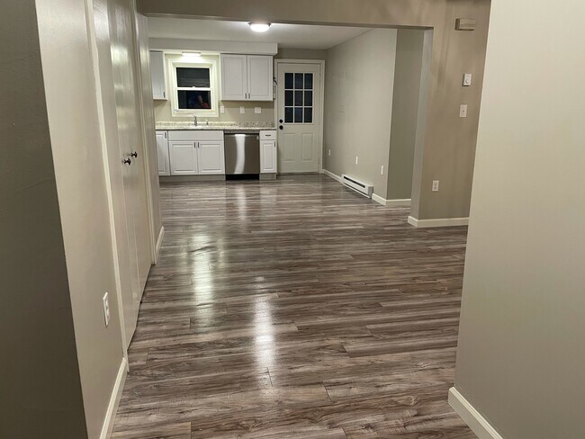 Entrada a la cocina - 23 Brook St