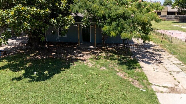 Foto del edificio - 5717 S Francis Ave