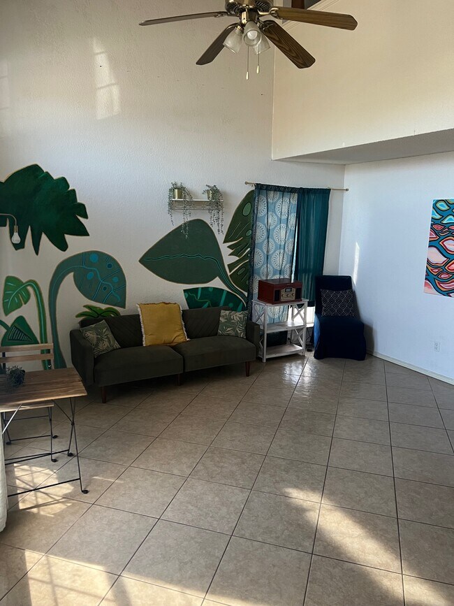 Foto del edificio - 3405 Bamboo Ln