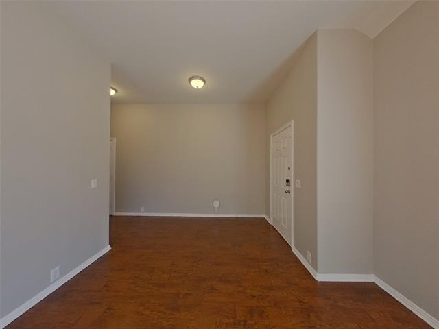 Building Photo - 541 Kerry St