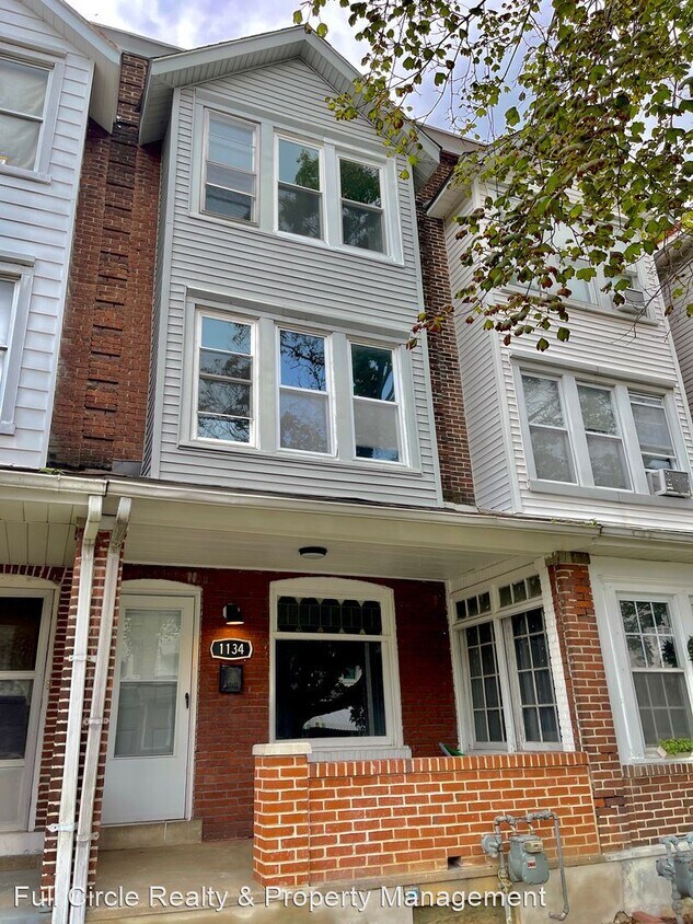 Primary Photo - 5 br, 1 bath House - 1134 S 10th Street