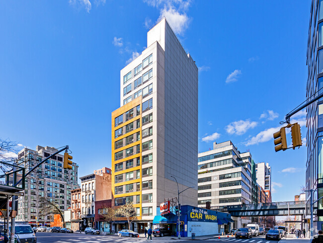 Building Photo - Vesta 24 Condo