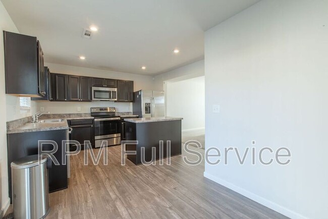 Foto del edificio - 1255 Havenbrook Dr