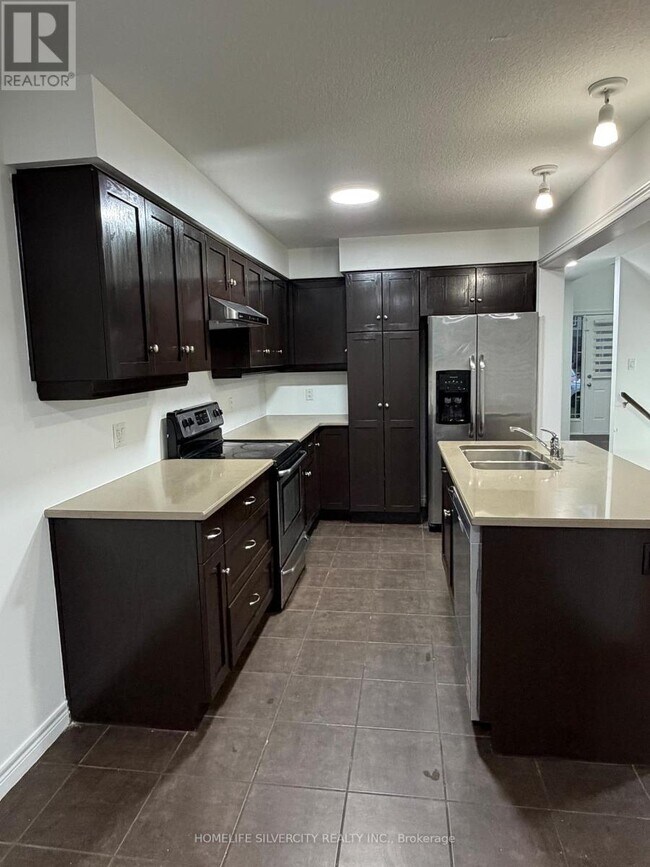 Building Photo - 1838 Reilly Walk