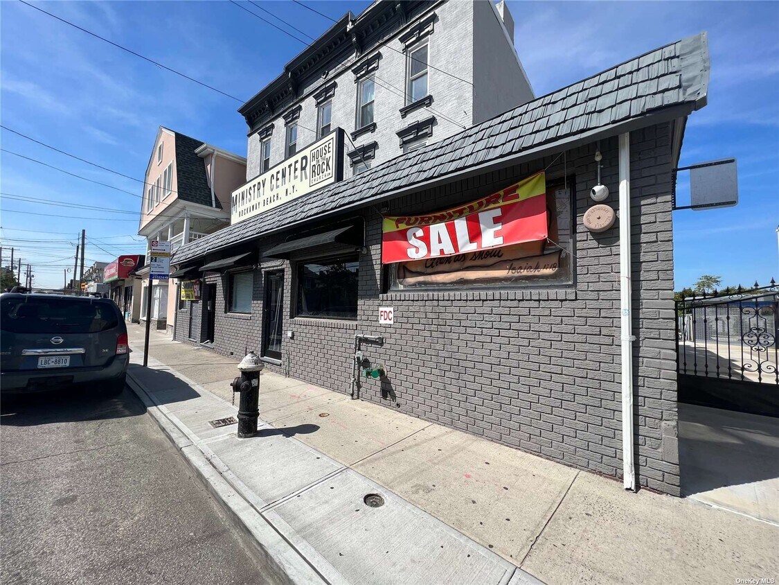Primary Photo - 112-16 Rockaway Beach Blvd