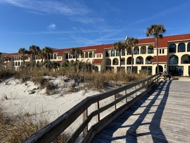 Foto del edificio - 10 10th St