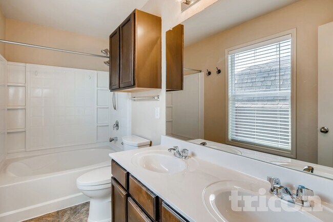 Foto del edificio - 324 Broken Bow