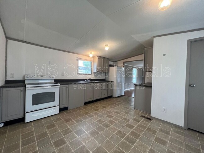 Foto del edificio - 8400 W Oaklawn Rd