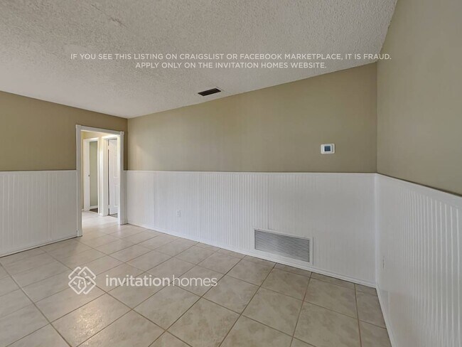 Foto del edificio - 11385 NW 41st St