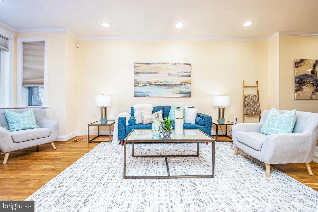 Foto principal - 1439 G St NE