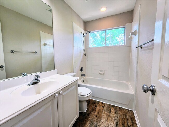 Foto del edificio - 11 Cider Mill Ct