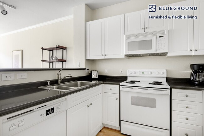 Foto del edificio - 295 E Evelyn Ave