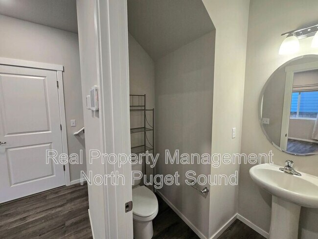 Foto del edificio - 28215 64th Ct NW