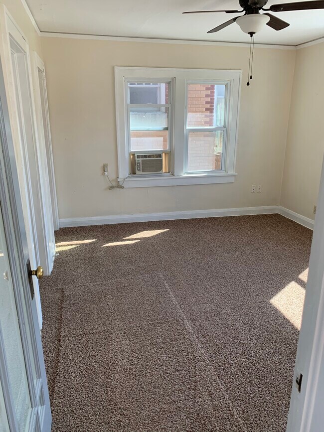 Bedroom - 108 W 10th St