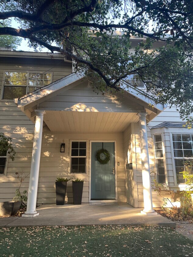 Foto principal - 1232 Crane St