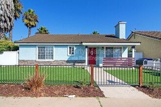 Building Photo - 903 Connecticut St