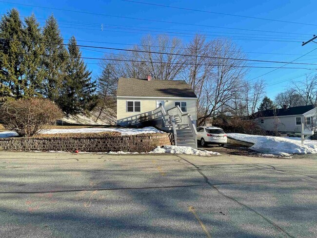 Foto del edificio - 3 Superior Dr