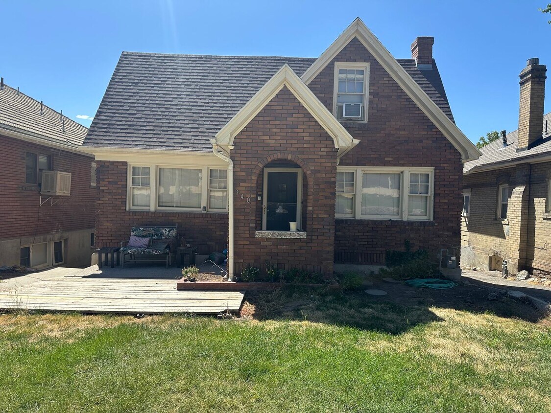 Foto principal - 340 S University St