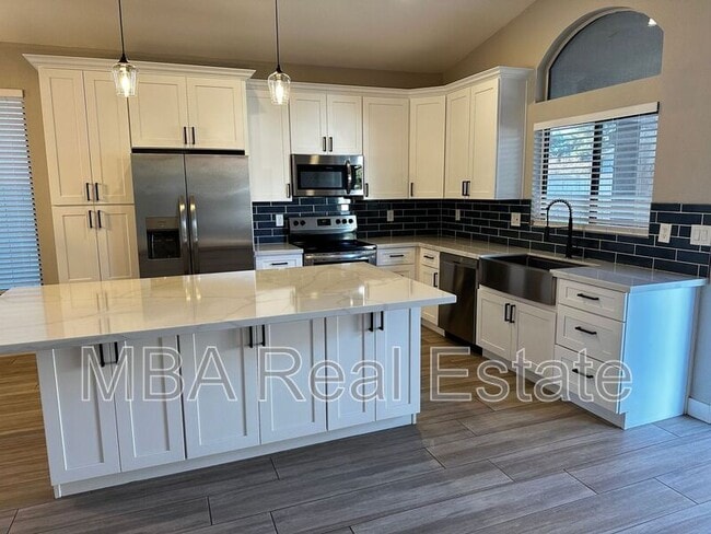 Foto del edificio - 1722 S Gilmore Cir