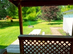 Building Photo - 151 Burben Way