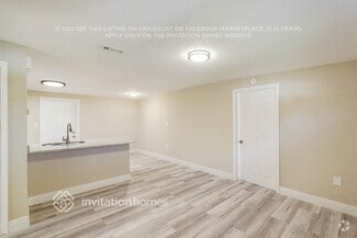 Building Photo - 7111 Dellwood Dr