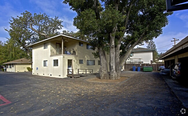 Foto del edificio - 144 Carlton Ave