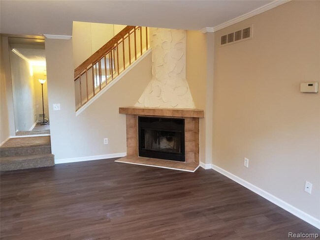 Foto del edificio - 40050 Crosswinds Rd