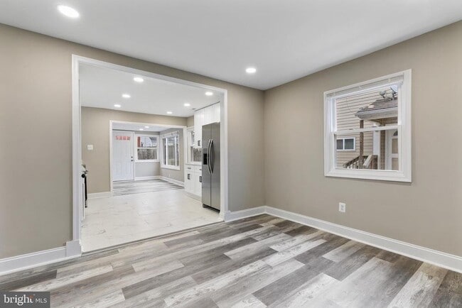 Building Photo - 8 Control Ct